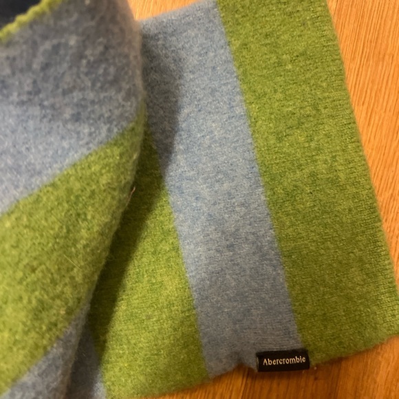 Abercrombie Y2K 2000’s Green Blue Striped Scarf Winter Accessories Bratz 42” - Picture 7 of 8